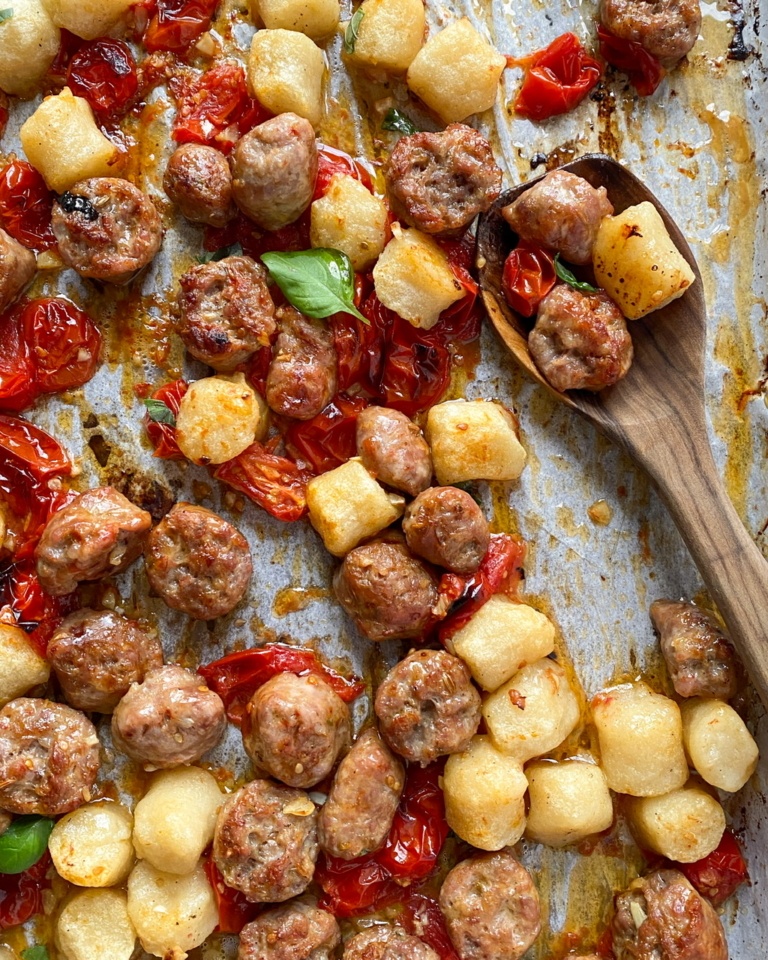 Roasted tomatoes and cauliflower Gnocchi