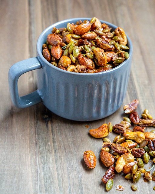 Sweet and Spicy Mixed Nuts in a Cup