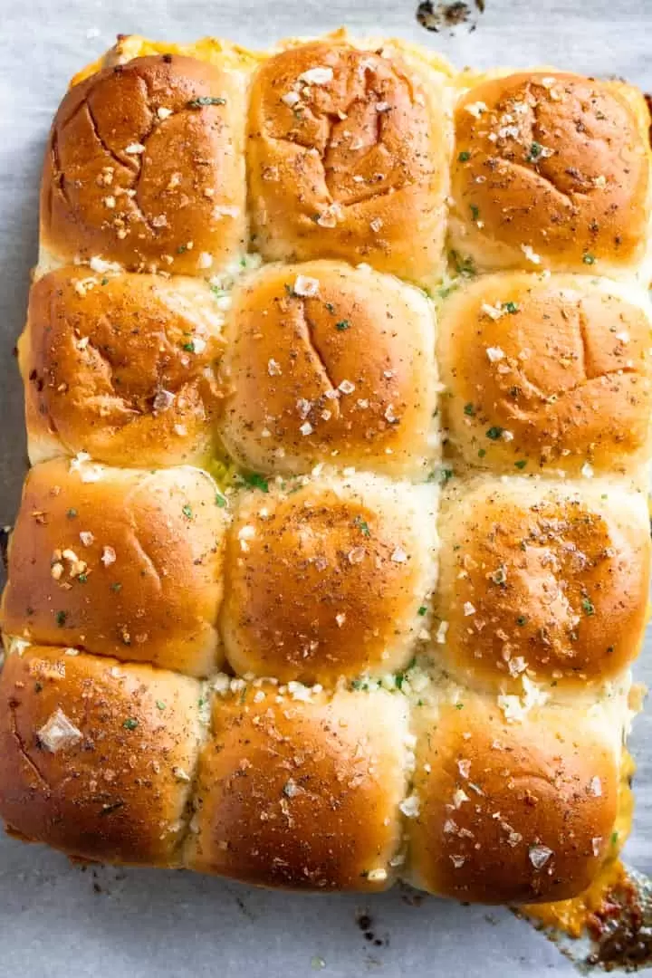 Baked slider buns